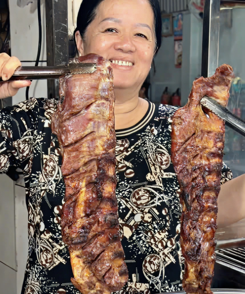 호치민에서 먹은 숯불 돼지갈비 반미, 로컬 반미 맛집 후기 이미지 4