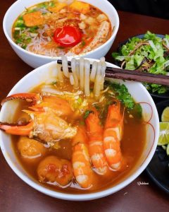 쌀국수, 분짜는 입문용일 뿐! 여기서부터가 진짜 베트남 ‘찐’ 로컬 국수 맛집 심화편 🍜✨