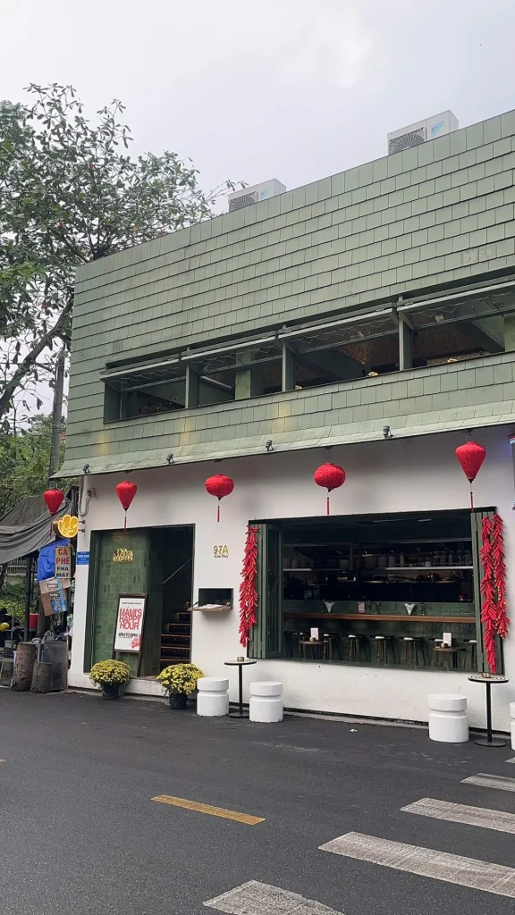 타오디엔 분위기 좋은 칵테일 바, Mámi Cocktails – Tapas  & Bar 후기 이미지 1