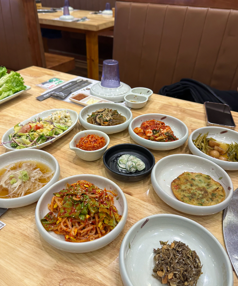 타오디엔 맛찬들 솔직 후기 : 결국 다시 찾게 되는 K-삼겹살의 정석 이미지 1