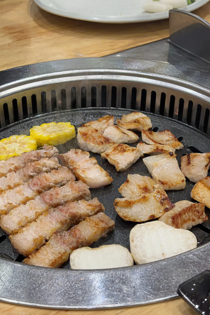 타오디엔 맛찬들 솔직 후기 : 결국 다시 찾게 되는 K-삼겹살의 정석 이미지 3